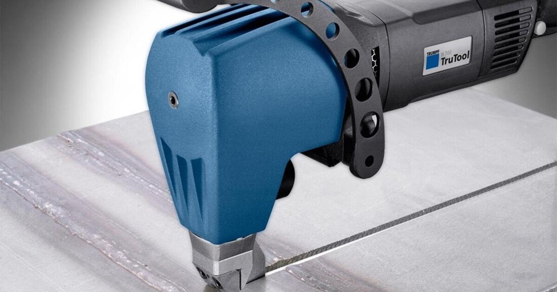 Der Nibbler "TruTool N 700" überzeugt mit hoher Leistungsfähigkeit bei ergonomischem Handling.