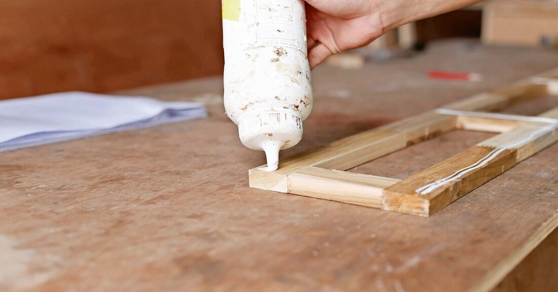 Die Holzforschung Austria lädt im Jänner 2024 wieder zum Leimmeisterkurs. Dieser deckt alle Aspekte des Holzleimbaus ab.