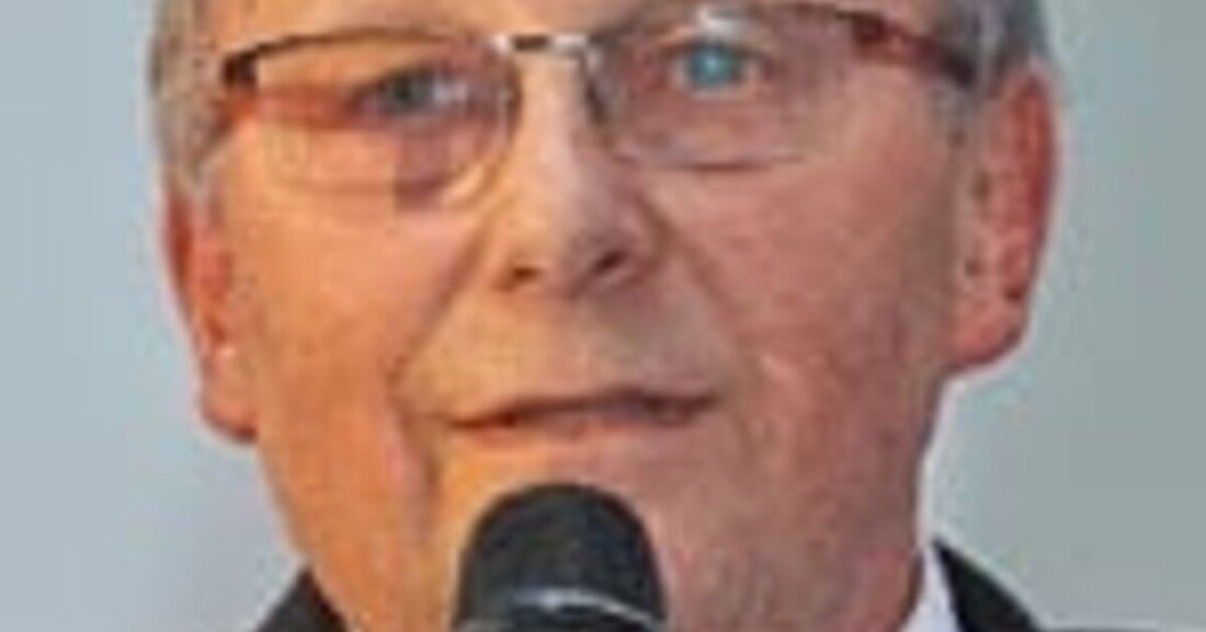 „Jeder in der Stadt braucht sie. Und doch hat man meist keine Freude, wenn man ihre Hilfe benötigt. Denn dann ist etwas kaputt, das dringend benötigt wird": mit diesen Sätzen startete der Beitrag zum Jubiläum der Installateurinnung auf ORF 2.