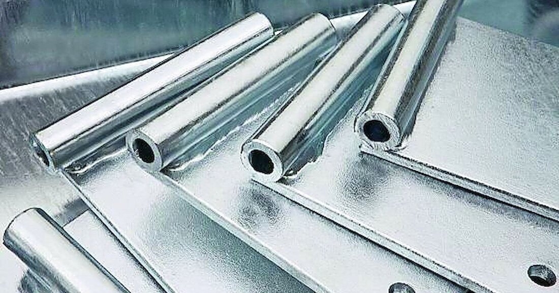 Worauf beim Verzinken von Stahlbauteilen zu achten ist.