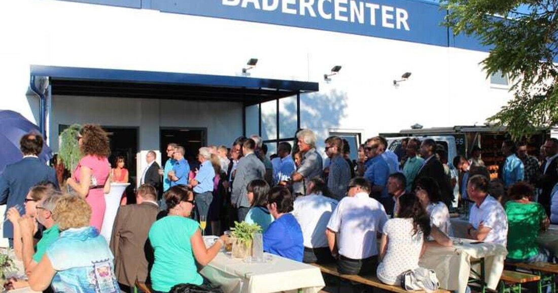 Das Bädercenter in Wr. Neustadt wurde komplett umgebaut. Zahlreiche Kunden, Lieferanten und ÖAG Mitarbeiter erschienen zu der Eröffnungsfeier Anfang Juli.