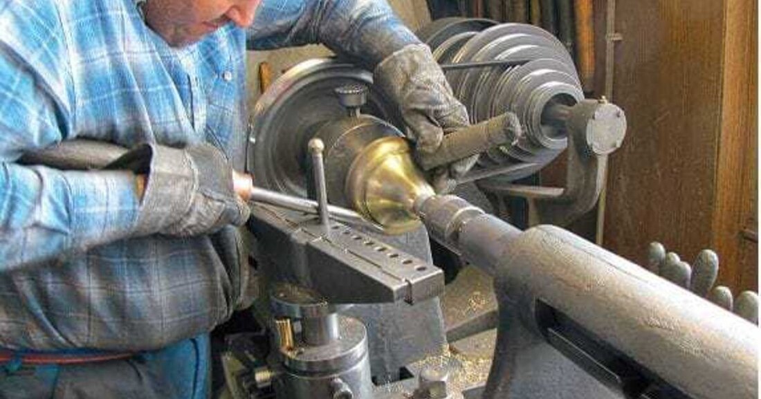 KR Wilhelm Seidl, Berufsgruppenvorsitzender der Metalldesigner in der Metalltechnikinnung Wien, stellt im Gespräch mit METALL seinen Berufsstand vor.