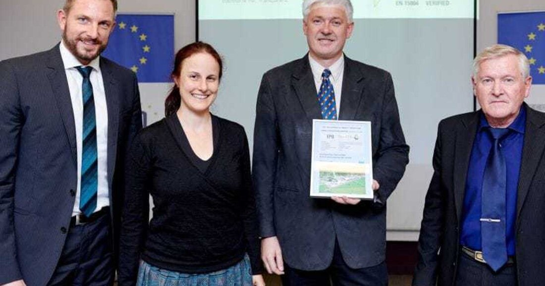 Die Europäische Produkt Deklaration (EPD) ist der neue Ökologieausweis für Baustoffe. Vor kurzem wurden die Gipskartonplatten der Firmen Knauf und Saint-Gobain Rigips EPD zertifiziert. 