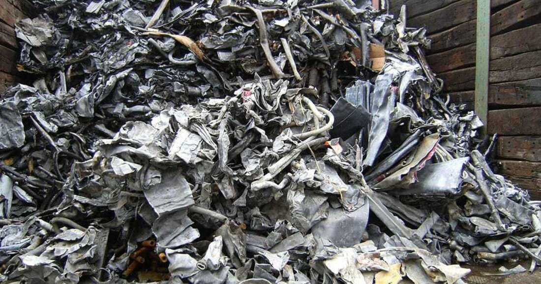 Zwischen Rohstoff und Abfall: Metall kann als Werkstoff mehrfach wiederverwertet werden.  