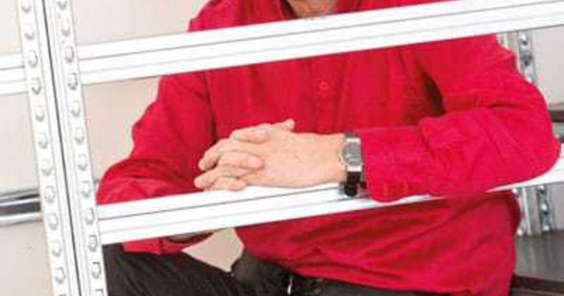 Seit nunmehr fast 20 Jahren lehrt Cuno Brullmann an der TU Wien. Beinahe 500 Diplomarbeiten hat er in dieser Zeit betreut und noch mehr Studierende geprägt. Seit Anfang des Jahres ist er als Professor emeritiert. FORUM traf Brullmann in seinem Pariser Atelier, um über sein Wirken als Architekt zu sprechen und die Zeit seiner Wiener Lehrtätigkeit an der Universität Revue passieren zu lassen. Fabian Dembski im Gespräch mit Cuno Brullmann