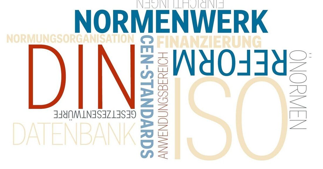 Kritik am Normungswesen gehörte in der Baubranche in den vergangenen Jahren zum Alltag. Der Entwurf eines Normengesetzes katapultiert die Diskussion nun in eine neue Dimension.