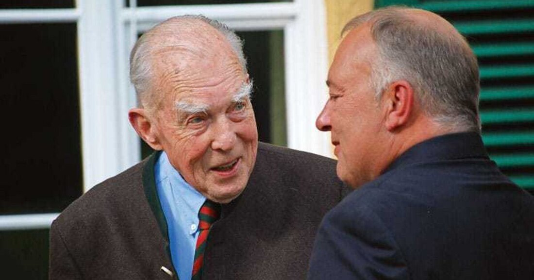 Okalux lotet seit 50 Jahren die Möglichkeiten aus, die das Material Glas bietet. Heute gehört der Isolierglashersteller zu den international führenden Unternehmen auf dem Gebiet der Tageslichtnutzung.