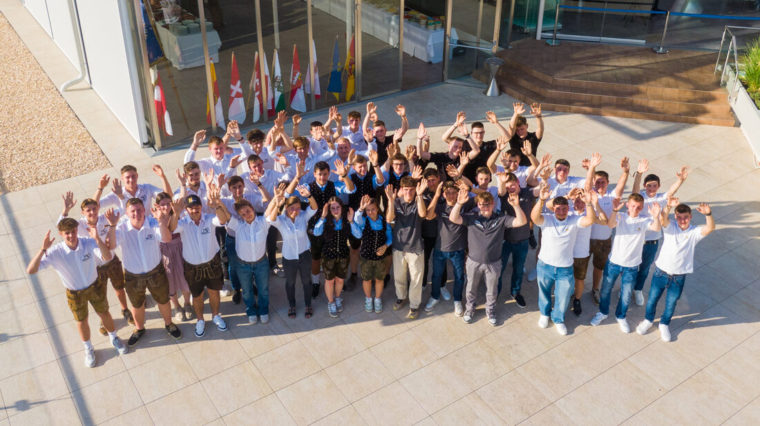 Beim 64. Bundeslehrlingswettbewerb in Kärnten ging es heiß her. Und das war nicht nur den hochsommerlichen Temperaturen geschuldet, die am 27. und 28. Juni 2025 im Austragungsort Pörtschach am Wörthersee herrschten.