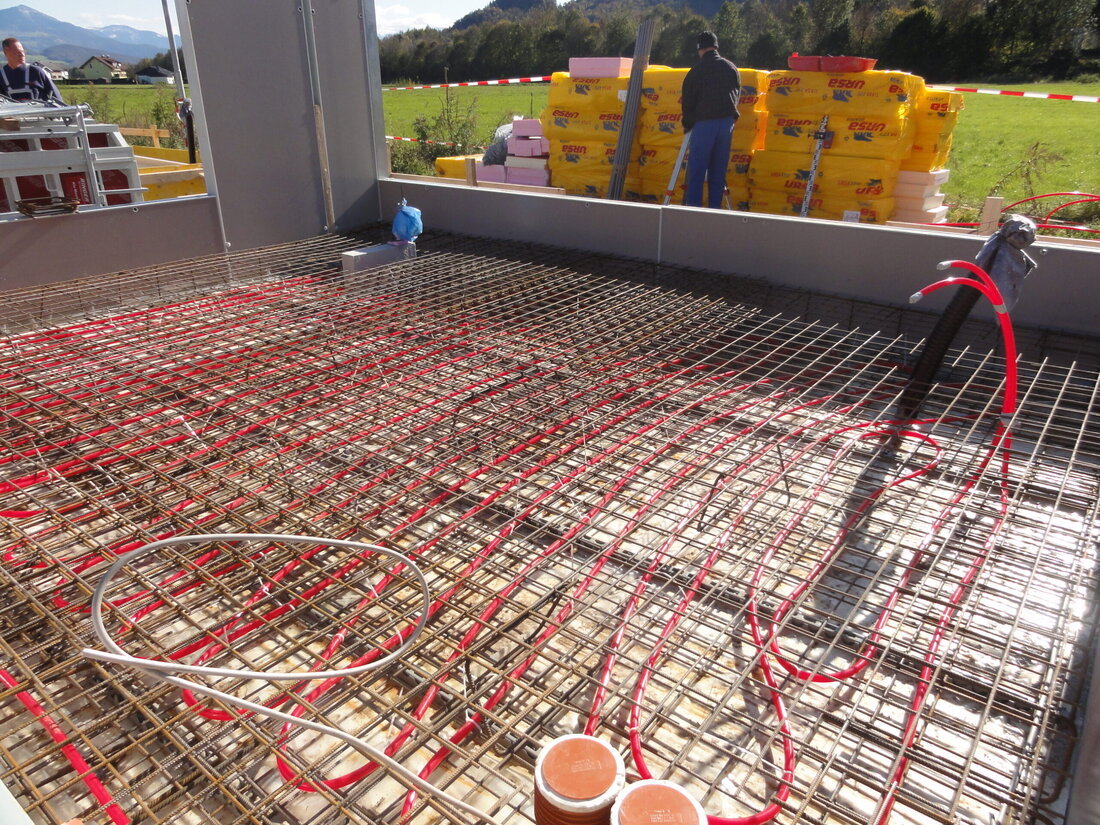 Die Thermische Bauteilaktivierung kommt bei Neubauten in Österreich immer häufiger zum Einsatz. Auch für die Installateure kann das ein einträgliches Geschäft werden.