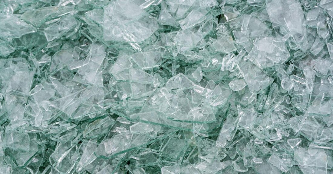 Saint-Gobain bietet ab sofort Glas an, das im Vergleich den niedrigsten CO2-Gehalt in der Fassadenbranche aufweist.