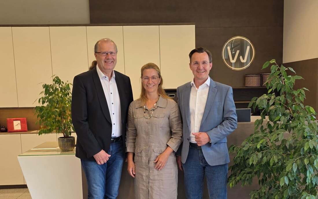 Das Unternehmen des ehemaligen Landesinnungsmeisters der oö. Tischler, Klaus Weissengruber, ist seit dem Stichtag 11. Juni 2025 Teil der Scheschy-Gruppe.