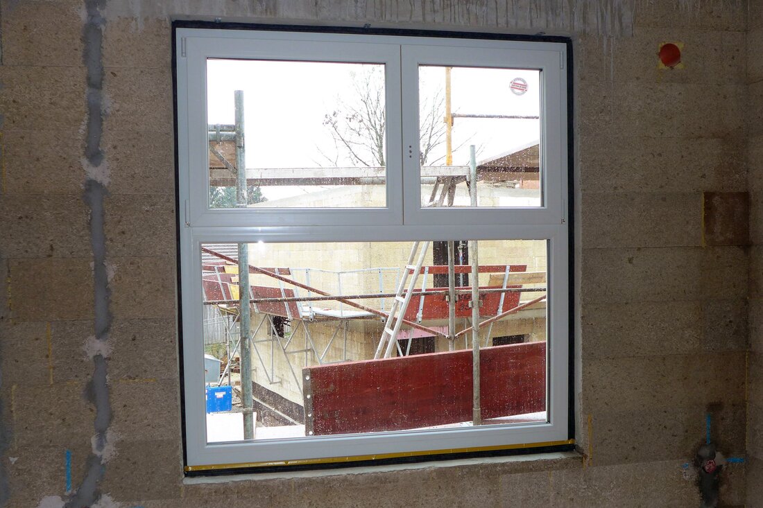 Das Basisseminar "Fenstereinbau" der Holzforschung Austria findet am 25. März 2025 in Wels und am 26. März 2025 bei Graz als Vorort-Seminar statt.