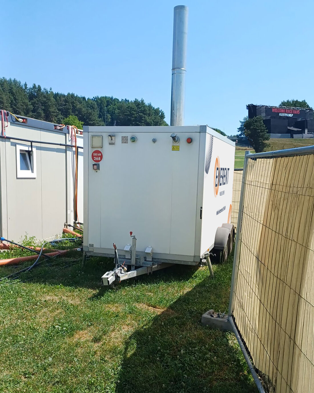 Der Energiedienstleister Enerent Austria versorgte beim Formel 1 Rennen in Spielberg die Fans mit warmen Duschwasser. 