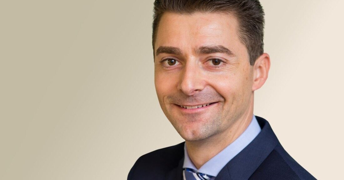 Michael Allesch über das Imageproblem des Trockenbaus, wie man diesem entgegenwirkt und über die Strategien von Rigips und Isover.