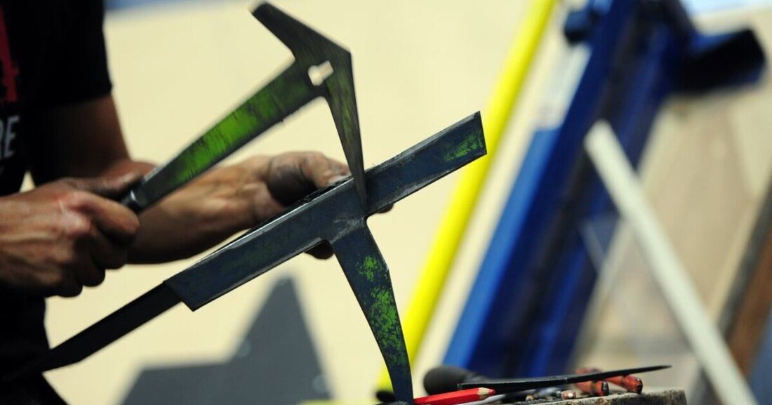 In Salzburg finden heuer am 16. und 17. September 2021 die Bundes-Lehrlingswettbewerbe der Dachdecker und Spengler statt.