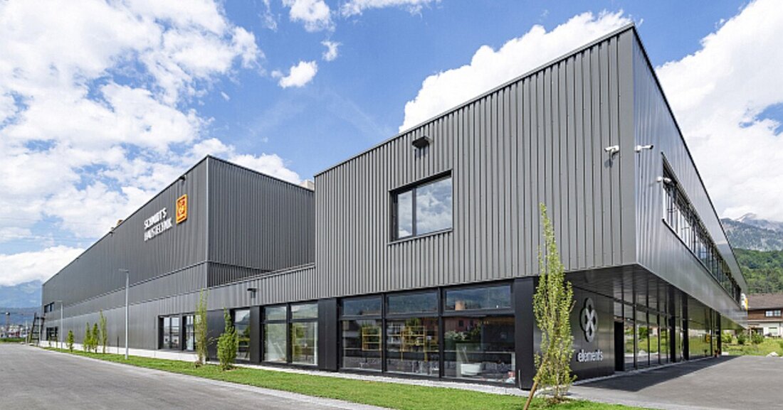 Das Unternehmen Schmidts Haustechnik hat einen neuen Firmensitz in Bludenz feierlich eröffnet.