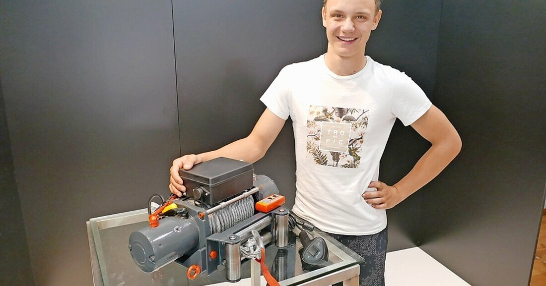 Gesellenprüfung in den Lehrberufen Mechatronik, Maschinenbautechnik und Tischlereitechnik im Werkschulheim Felbertal.