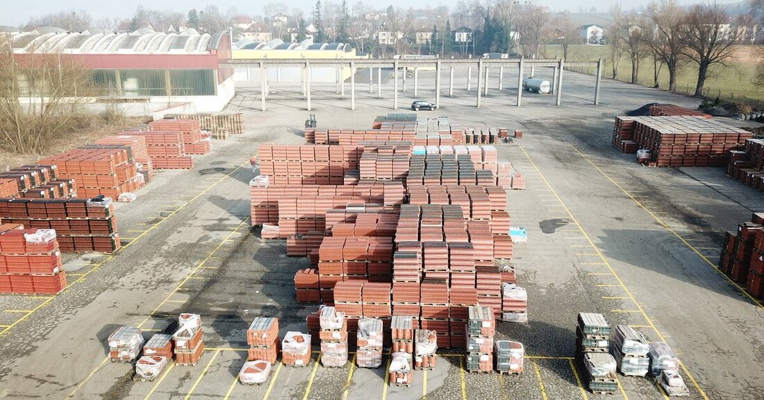 Die neue, größere Lagerfläche in Schärding soll bessere Verfügbarkeit der Creaton-Produkte in Österreich garantieren.