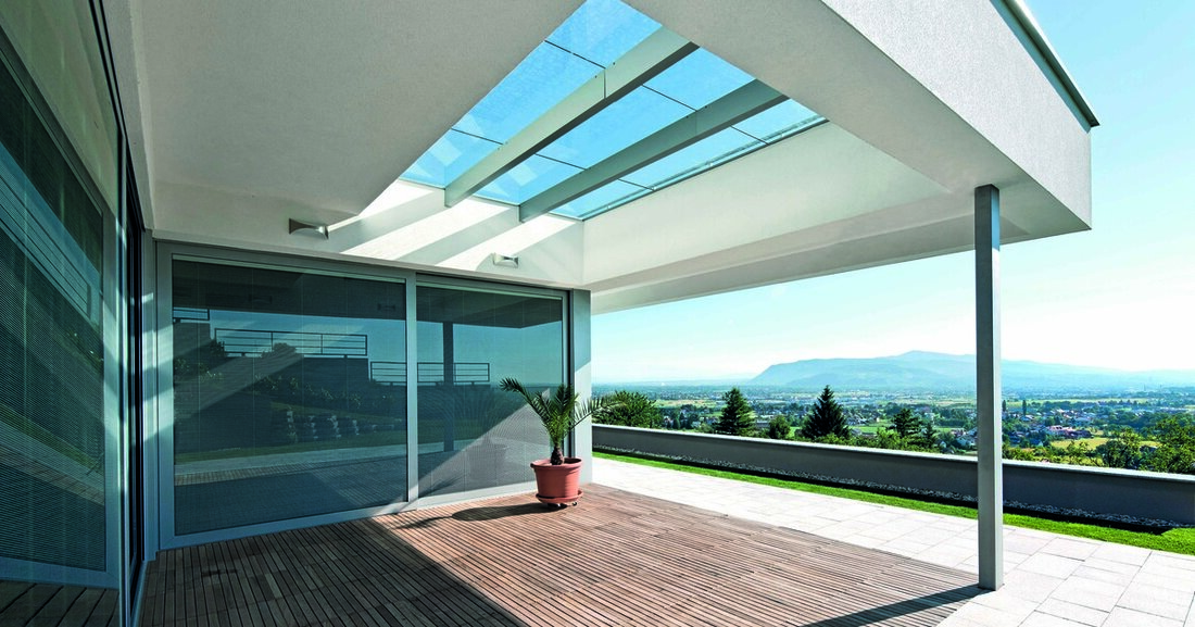 Die Nutzung von Flachdachflächen wird immer beliebter. Durch mangelnde Wärmedämmung geht oft Energie verloren.