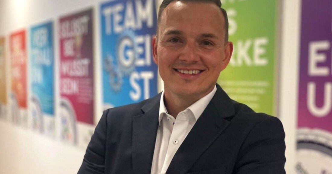 Mit einer beeindruckenden beruflichen Laufbahn tritt Tomasz Deby seine neue Rolle bei der SHT Oberösterreich an.