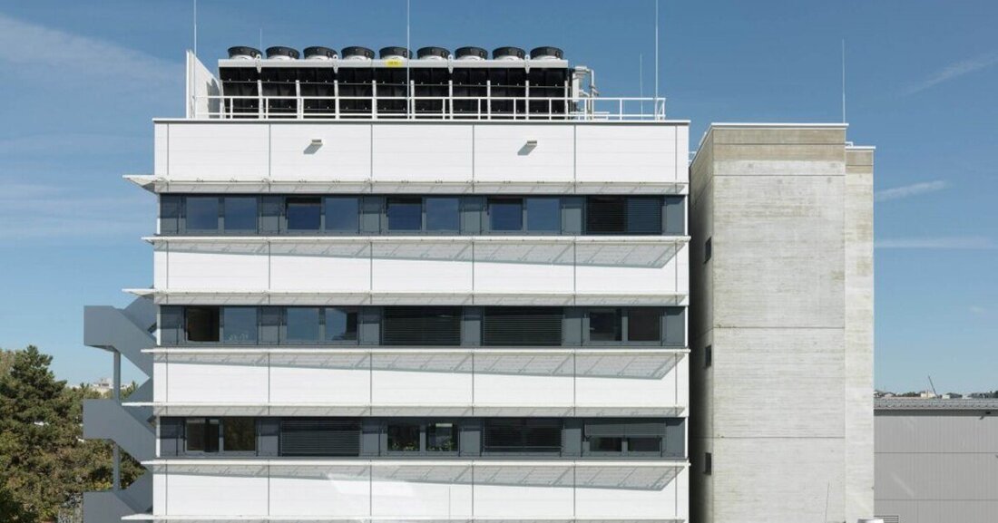 Domico, Hersteller von Dach-, Wand- und Fassadensystemen, lobt zum 12. Mal den Architekturpreis "Domigius" aus.