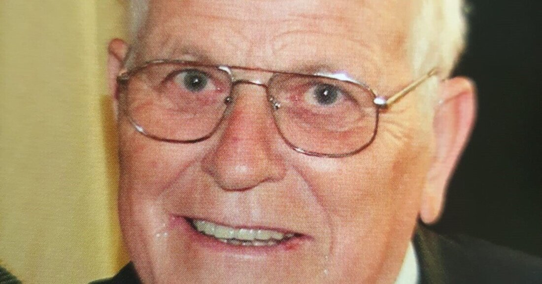 Jakob Oberer, Alt-Innungsmeister der Tischler und Holzgestalter, ist am 1. Mai 2023 im 91. Lebensjahr verstorben.