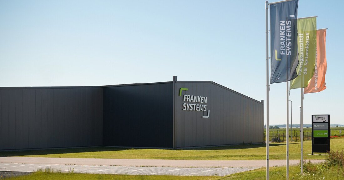 Franken Systems ist weiter auf Wachstumskurs und hat das Nachbargrundstück der Firmenzentrale erworben.