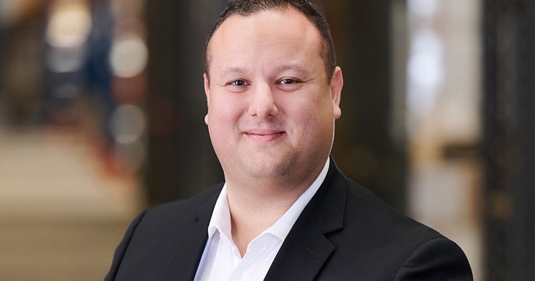 Die Frauenthal-Gruppe steht vor großen Herausforderungen. Vorstandsmitglied Robert Just zeigt sich trotz schwieriger Marktlage optimistisch.