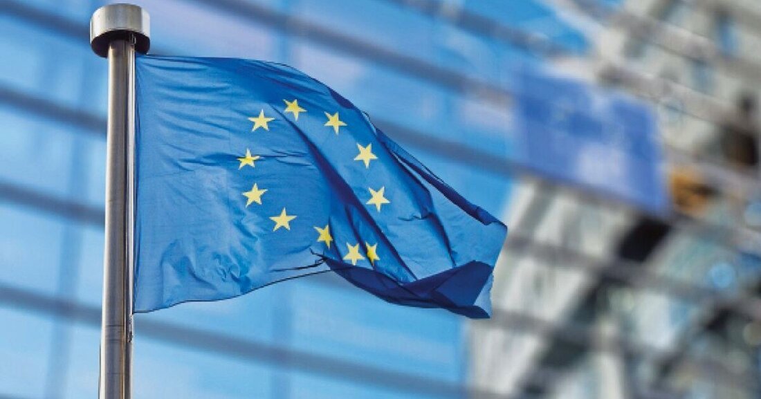 Die neue EU-Gebäuderichtlinie schreibt in Zukunft Nullemissionsgebäude und anspruchsvolle Sanierungsziele vor.