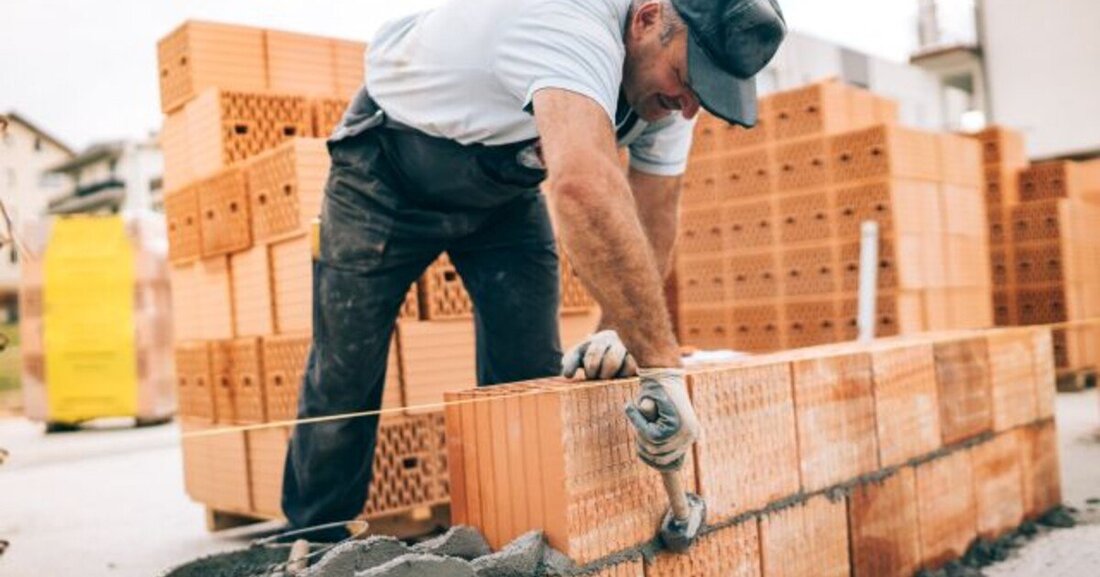 Ein Forschungsprojekt zeigt: Man kann außerhalb bestehender Normen bauen - bei gleicher Qualität und niedrigeren Kosten.