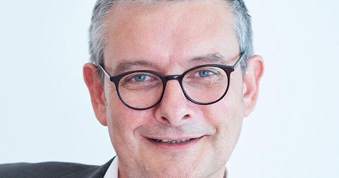 Als neuer Geschäftsführer von Hueck übernimmt Ralf Seufert diese Position von seinem Kollegen Steven Helsen, der die Integration von Hueck in den Hydro Konzern verantwortete.