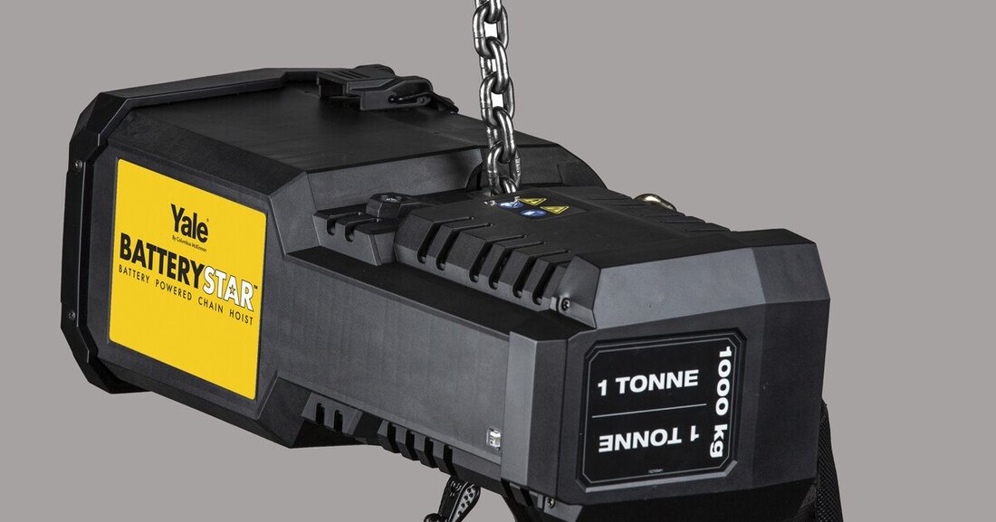 Columbus McKinnon hat sein Portfolio an Hebezeugen weiter ausgebaut und den ersten batteriebetriebenen Kettenzug der Marke Yale auf den Markt gebracht.