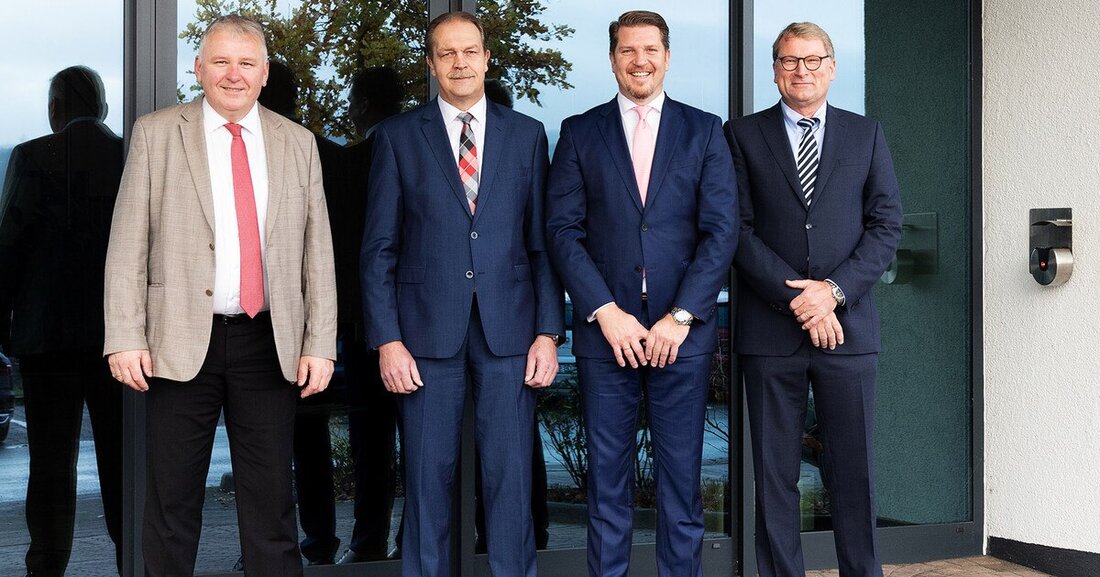 Die deutsche Hegla-Gruppe hat mit 1. Dezember 2021 ihre Führungsmannschaft erweitert und neu aufgestellt.