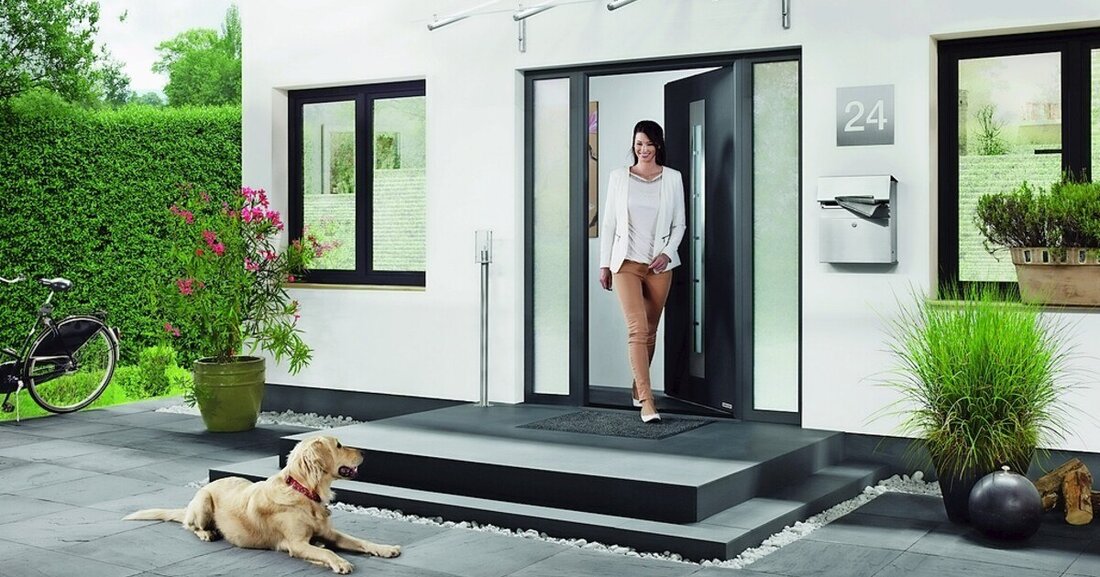 Die Haustür soll Stabilität und Schutz gegen Kälte, Lärm und ungebetene Gäste bieten.