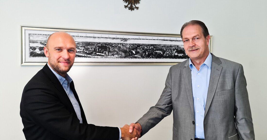 Um den Anforderungen des rasant wachsenden osteuropäischen Marktes gerecht zu werden, eröffnet die Hegla-Gruppe eine Tochtergesellschaft in Polen.