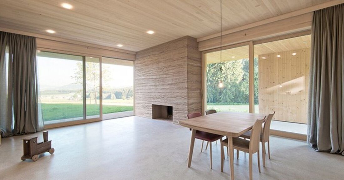 Holz ist ein Hightech-Baumaterial, das mit vielen Baustoffen kombiniert werden kann.