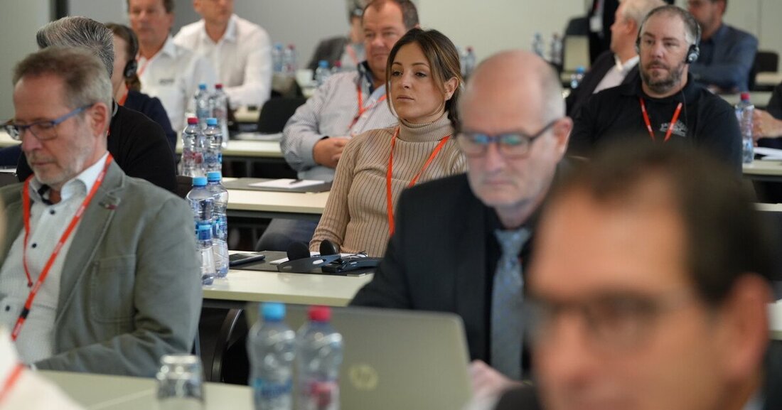 Anlässlich des jährlichen IFD-Kongresses wurden aktuelle Themen rund um Dach und Fassade vorgestellt und besprochen.