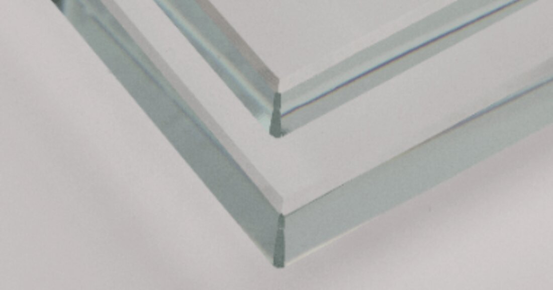 Das hochtransparente Weißglas „Planibel Clearvision“ von AGC Interpane ist jetzt in weiteren, dickeren Glasstärken erhältlich.