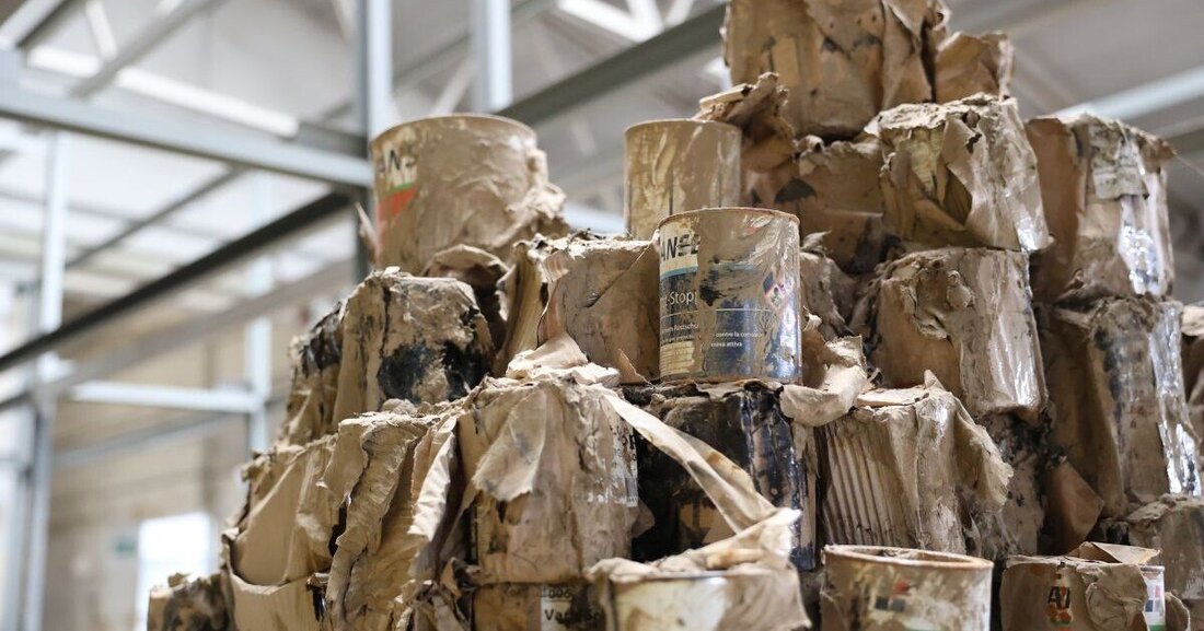 Der Wiederaufbau nach dem Hochwasser läuft auf Hochtouren. Mit 2022 soll die Produktion in Ahrweiler wieder starten.