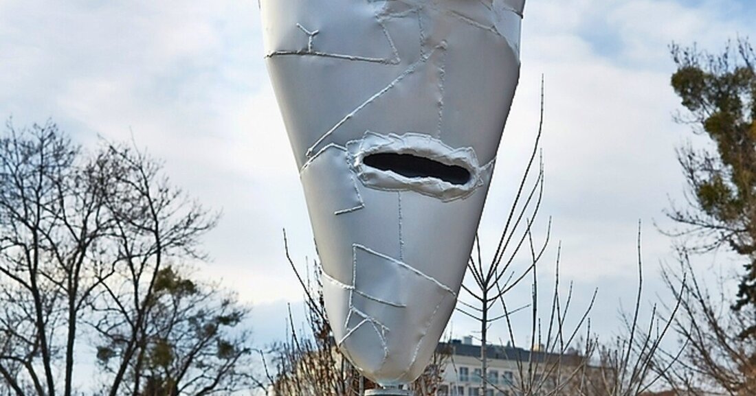 Die „4 Larven“ von Franz West (1947–2012) verlassen voraussichtlich im Frühsommer 2021 die Wiener Stubenbrücke.