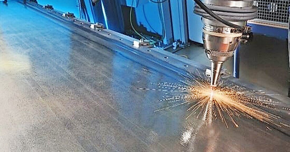 Welches Lasersystem ist am schnellsten, wenn es darum geht, eine große Zahl von Löchern nebeneinander zu bohren?