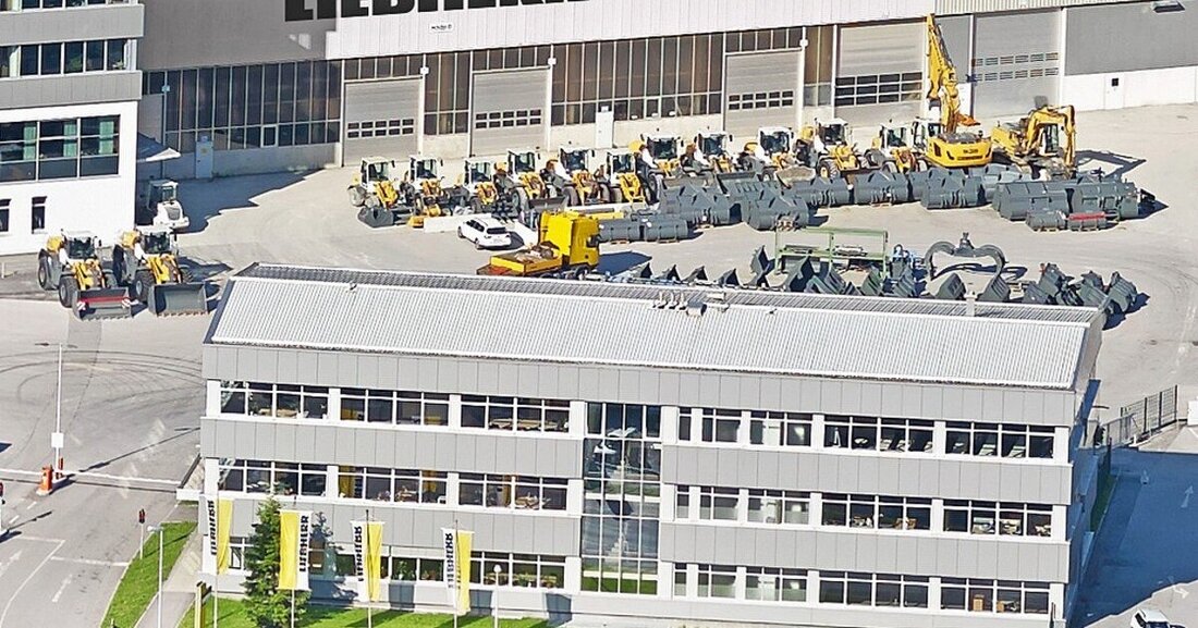 Die neue Liebherr-Gesellschaft wird mit bewährtem Team alle Vertriebs-, Service- und Dienstleistungsangelegenheiten bearbeiten.