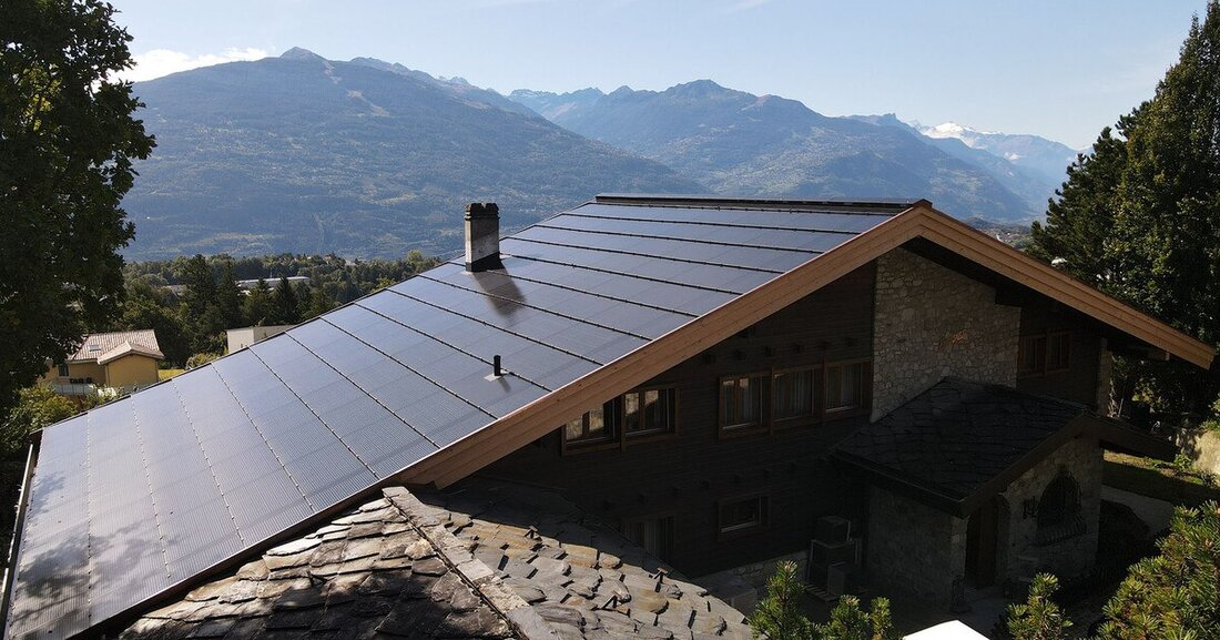 Die Schweizer Megasol Energie AG plant mit ihrem Solardach "Level" eine Expansion in alle europäischen Märkte.