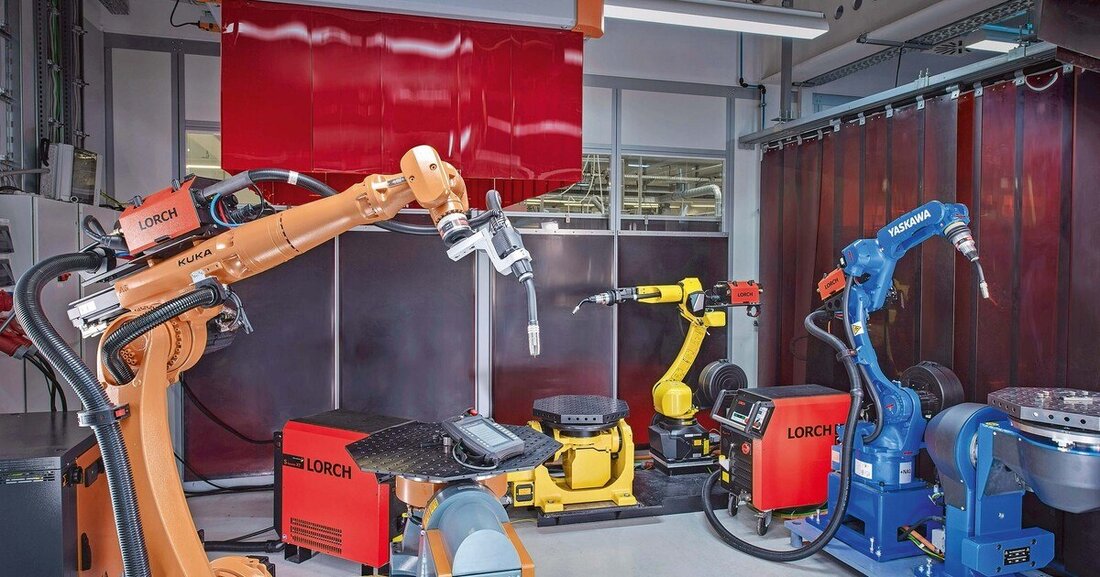 Gerade bei komplexen Bauteilgeometrien und steigender Werkstückvielfalt bieten sich automatisierte Schweißsysteme an.