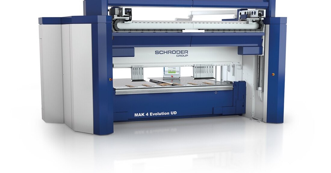 Die Schröder Group zeigt eine Auswahl an Blechbearbeitungsmaschinen und Automationslösungen zum Schwenkbiegen.
