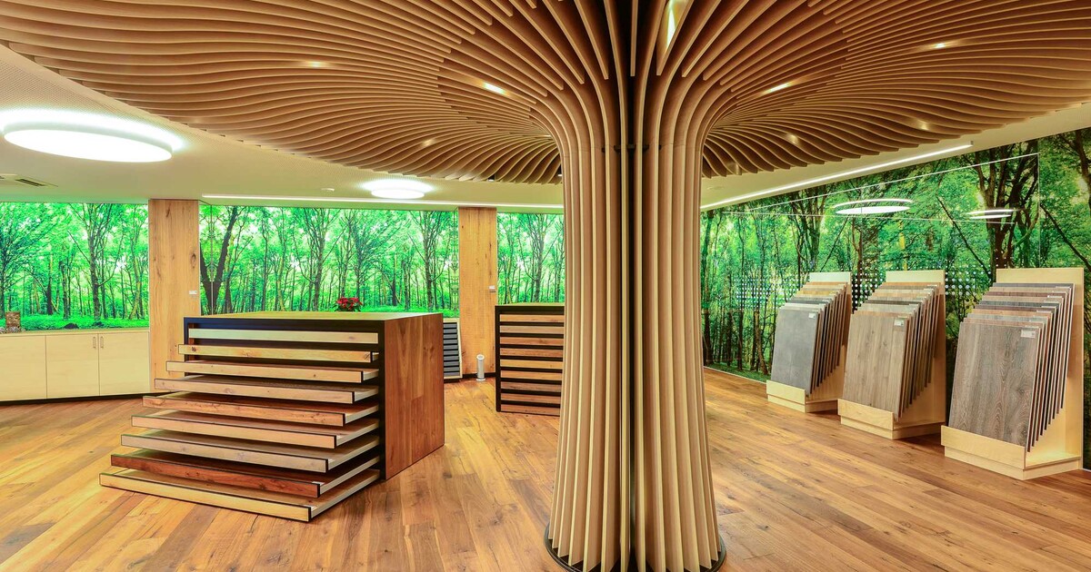 Neuer Frischeis-Schauraum: Holz zum "Begreifen"