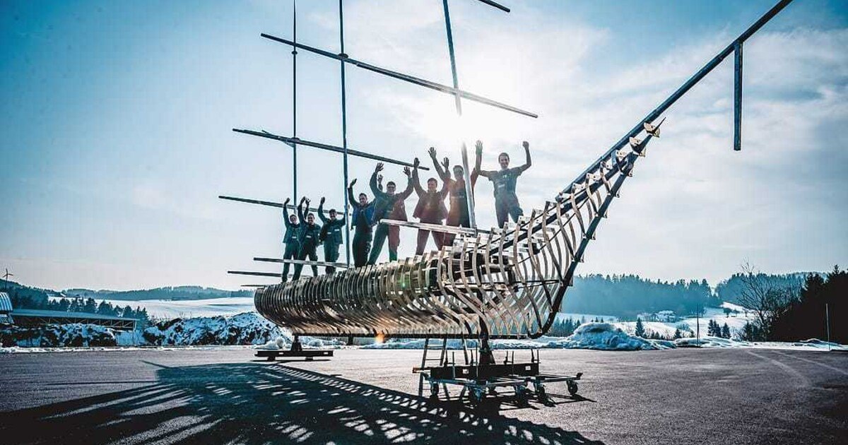 Infinity – das fliegende Schiff (Innovametall Stahl- und Metallbau GmbH, Linz)