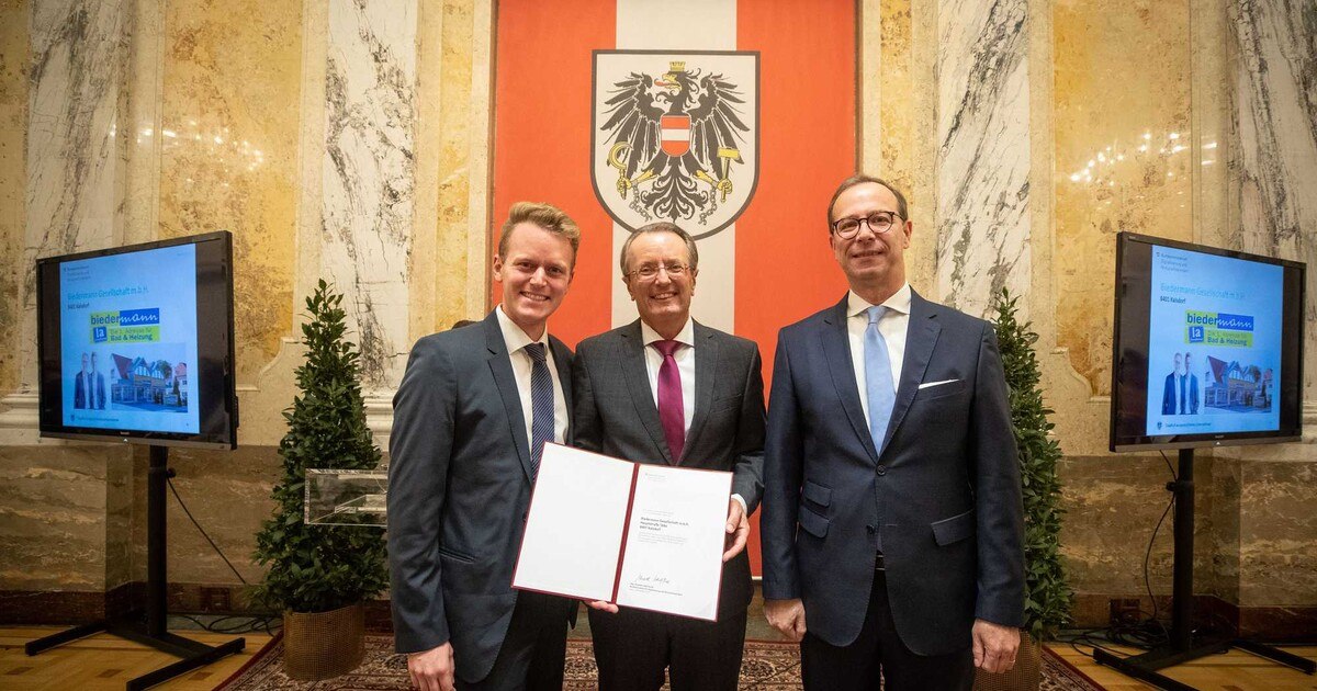 Staatswappen für Installateur Biedermann