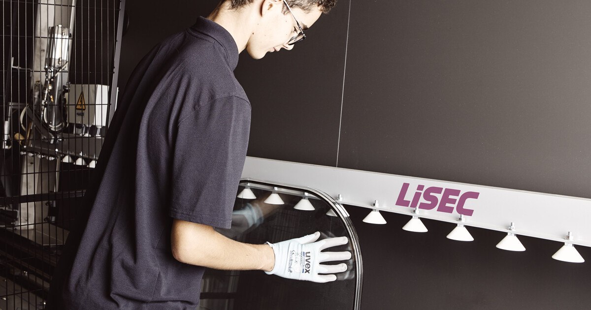 Vielfältiger Lehrberuf Glasverfahrenstechniker