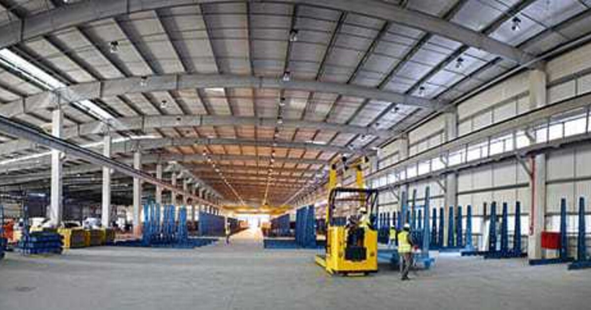 AGC Werk Brasilien startet Glasproduktion